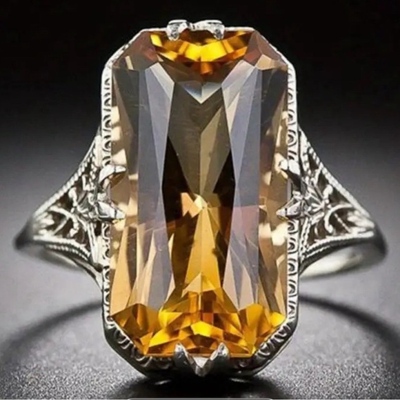 Elegant MosaicTopaz Skeleton Floral Fashion Copper Silver Color Costume Ring Sz7 - Picture 1 of 3